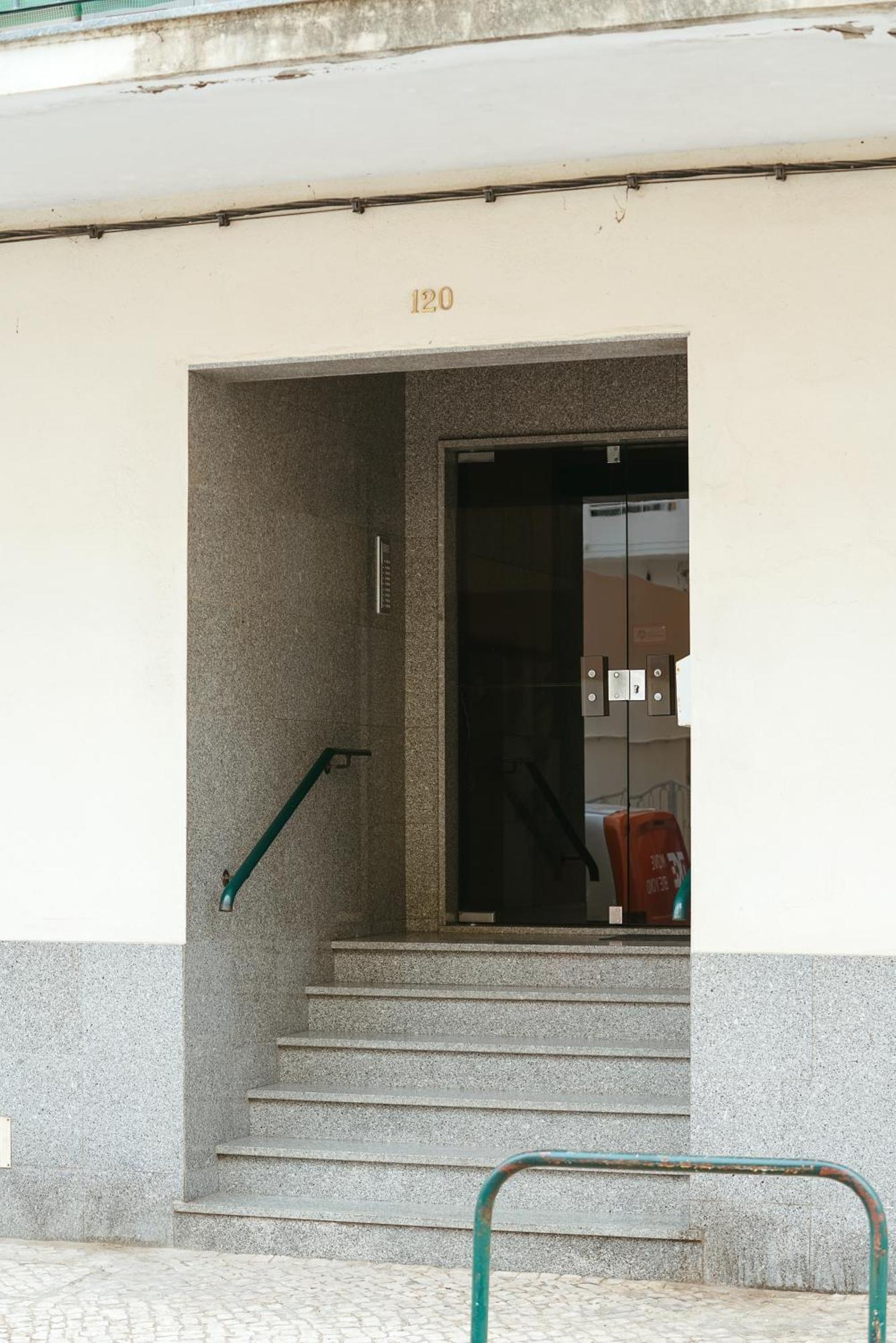 Apartamento Cristina - Proximo Da Praia Armação de Pêra Zewnętrze zdjęcie